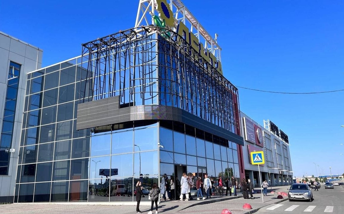 Установка медиаэкрана на ТК Алмаз Челябинск